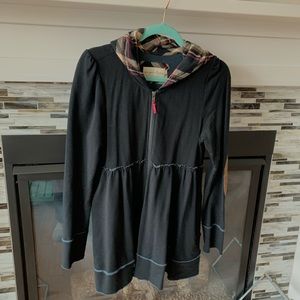 Black Sophie tartan hood lining Evy’s Tree Medium